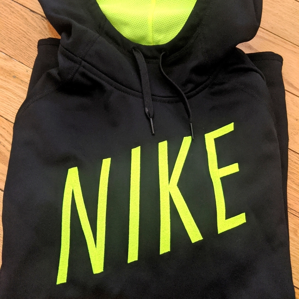 Nike Dri Fit Hoodie